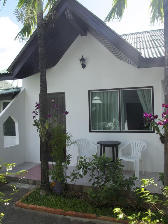 Station touristique Hacienda Phuket *